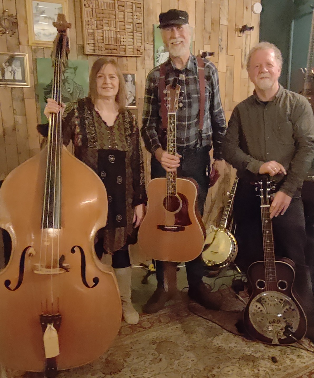 THE CHRIS MORETON TRIO